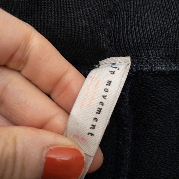 FREE PEOPLE On The Road Pants Black Size Medium - Picture 7 of 11